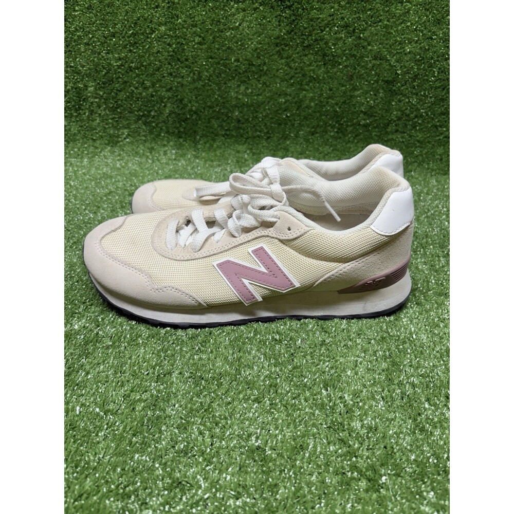 New Balance Classic 515 Sneaker Women's Size 9.5 Beige/Lavender WL515FA3